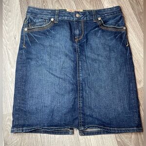 Vintage premium GUESS skirt size 30